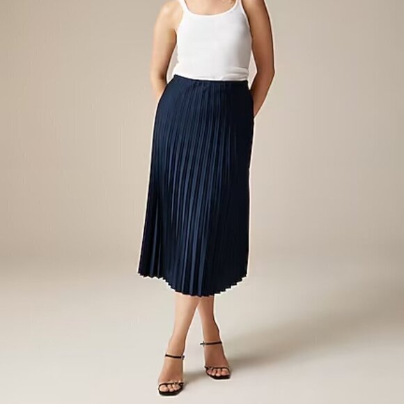 J. Crew Gwyneth Pleated Lightweight Slip Skirt Navy Size M NWT - Picture 1 of 6